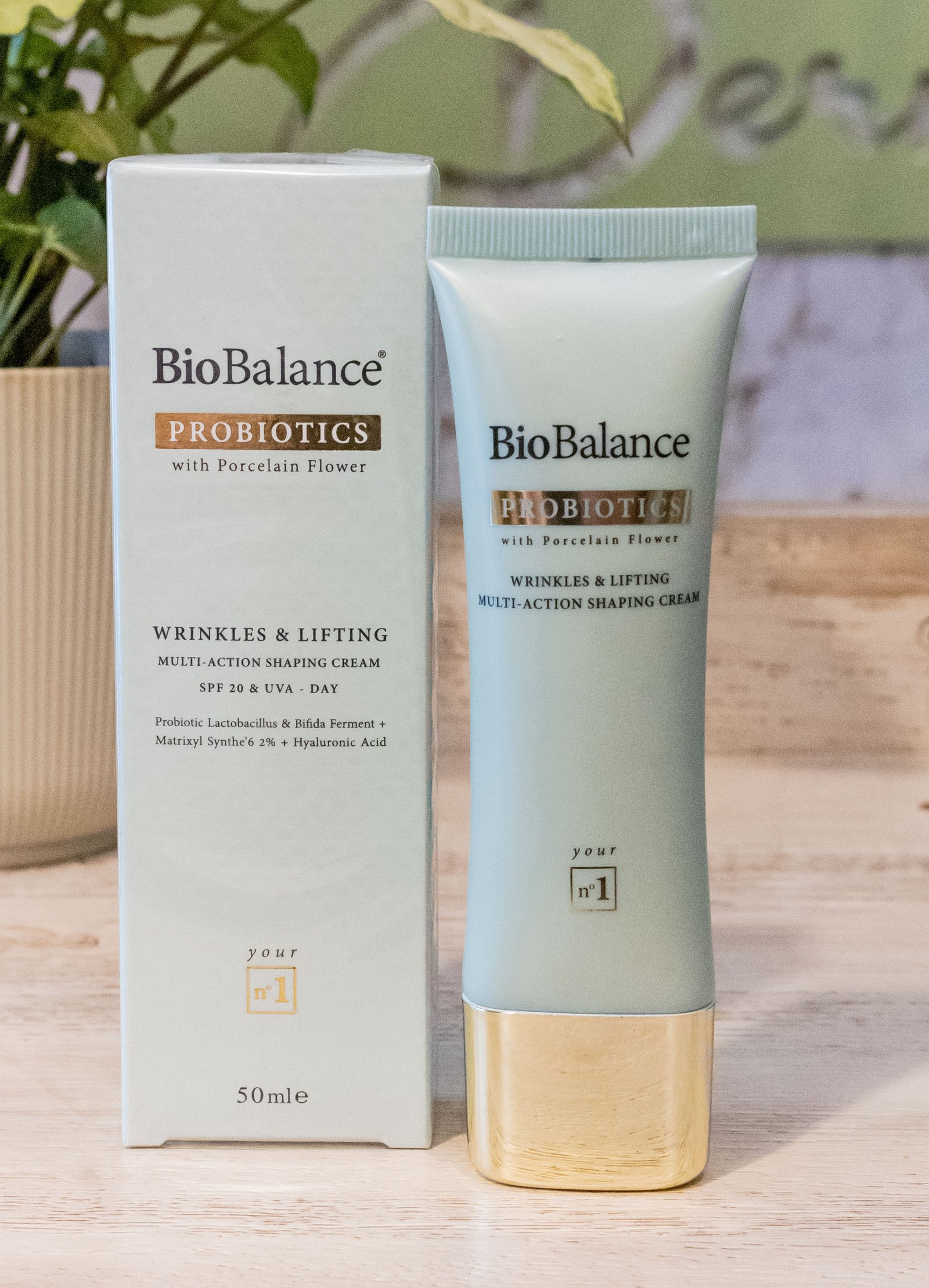 Probiotic wrinkle and lifting restorative night cream